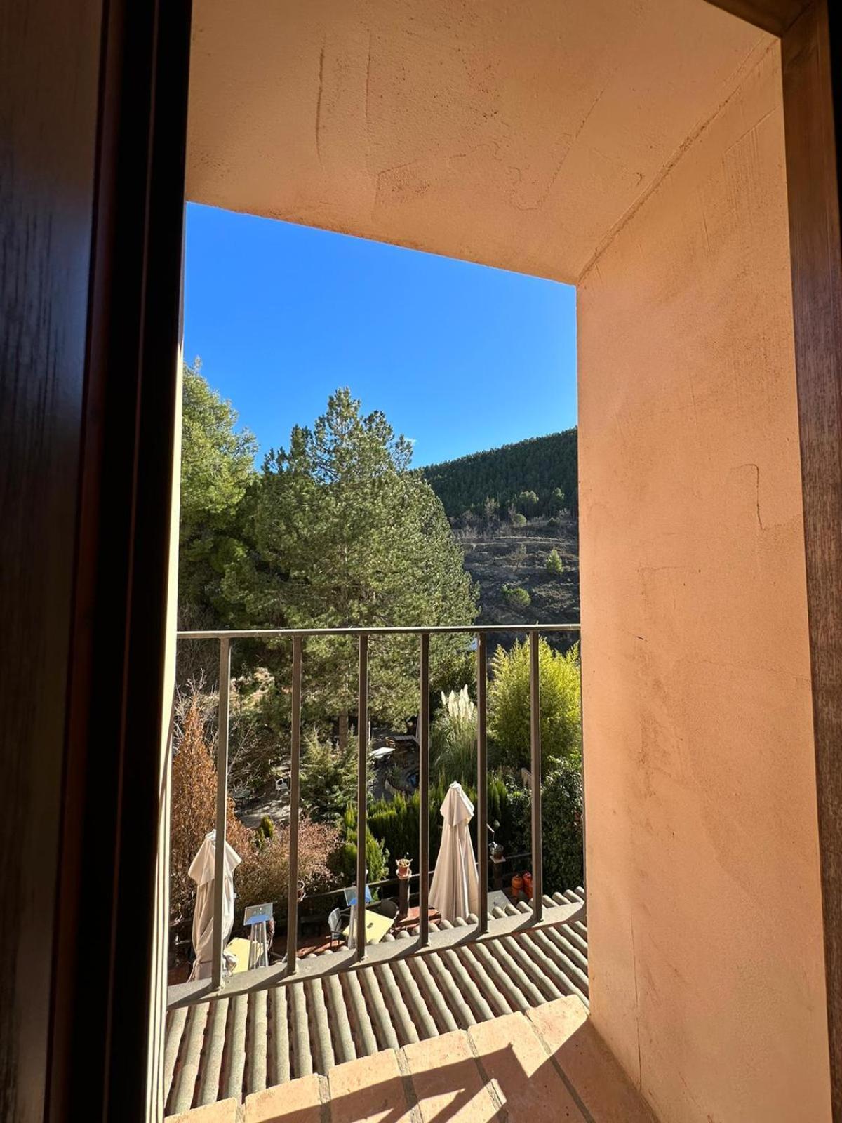 Hotel De La Villa Rubielos De Mora Eksteriør bilde