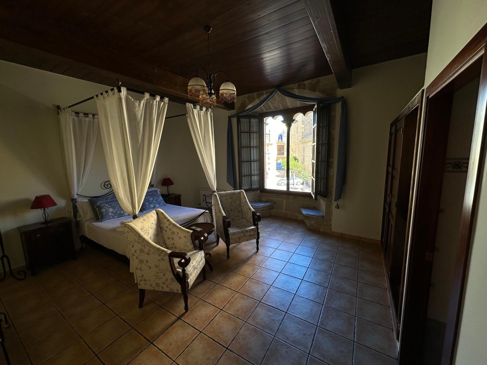 Hotel De La Villa Rubielos De Mora Eksteriør bilde